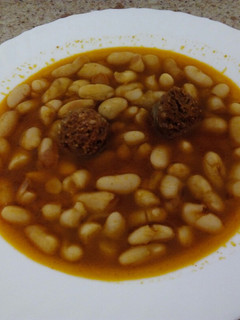 Una foto de Alubias blancas con chorizo para programar olla GM Deluxe