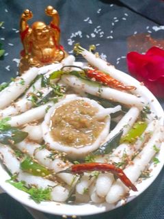 चावल आटा फरा टमाटर चटनी (छत्तीसगढ़ का फेमस  नास्ता) रेसिपी मुख्य फोटो