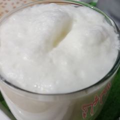 A picture of Meethi Lassi.
