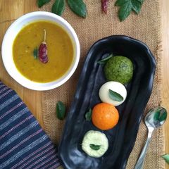 A picture of Triclor vegetable sooji appe.