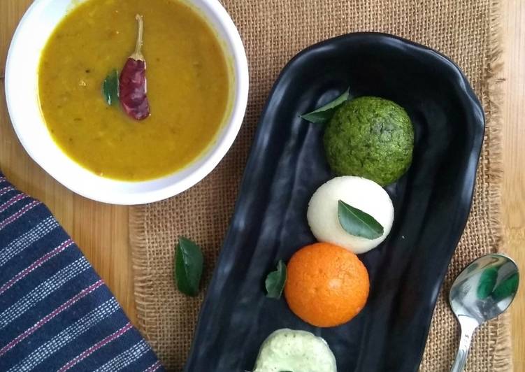 How to Make Perfect Triclor vegetable sooji appe