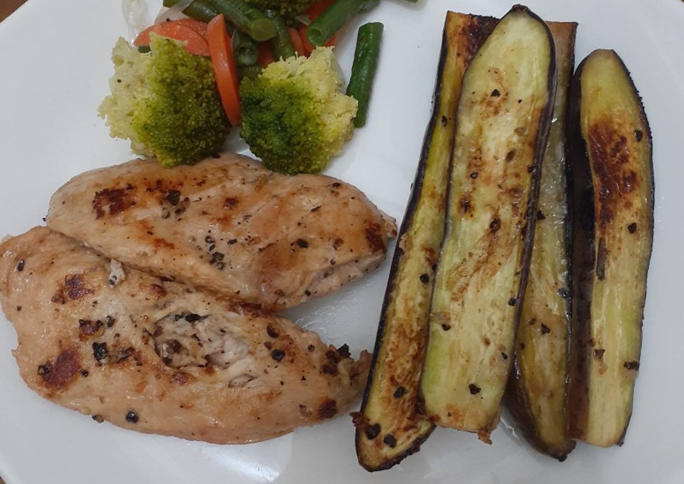 Ayam dan terong ungu panggang realfood
