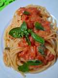 Spaghetti allo "Scarpariello"