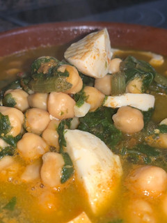 Una foto de 7.Potaje de garbanzos con acelgas