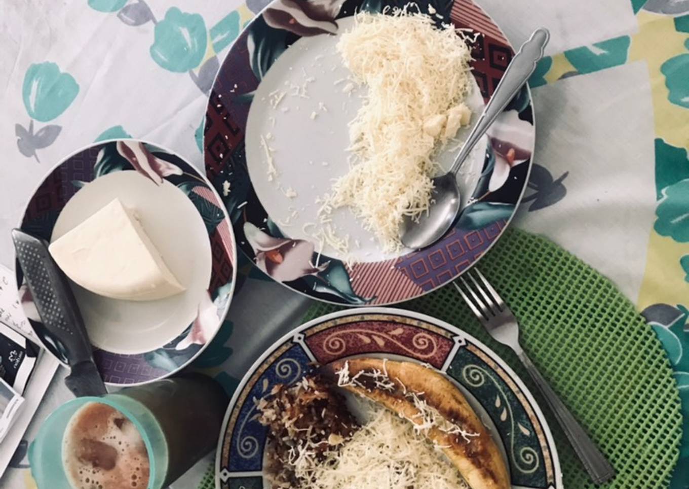 Arroz de Fideos con plátano asado y queso costeño Comida Vallenata