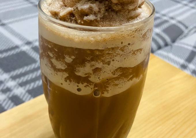 Simple Way to Prepare Ultimate Iced Mocha for Vegetarian Recipe