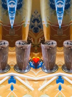 ચોકો ચીકુ શેક (Choco Chikoo Shake Recipe In Gujarati) રેસીપી મુખ્ય ફોટો