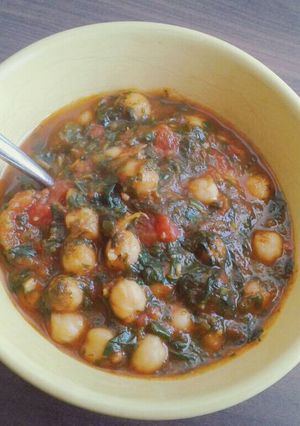 A picture of Chickpea and Spinach Curry.