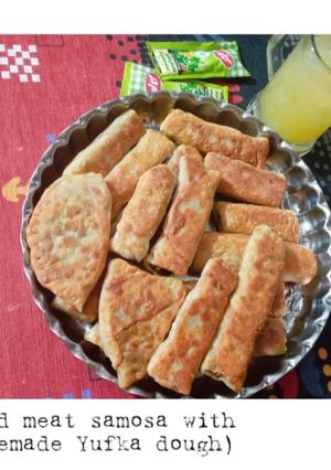 عکسی از دستور سمبوسه گوشت چرخ کرده با (خمیر یوفکا خانگی)