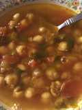 Sopa oriental de garbanzos