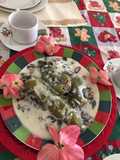 Pepinos rellenos en salsa bechamel