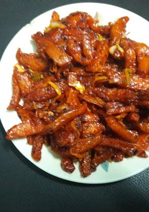 A picture of Honey chilli potato.