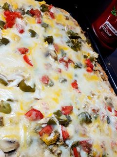 عکسی از دستور پیتزا مرغ و قارچ 🍕