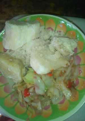 A picture of Boil yam & cabbage sauce.