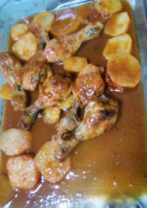 Una foto de Pollo al horno en salsa catsup