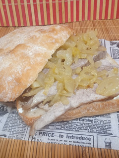 Una foto de Bocadillo de secreto con queso Philadelphia y cebolla
