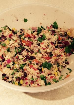 A picture of Lunch Box rice and bean salad.