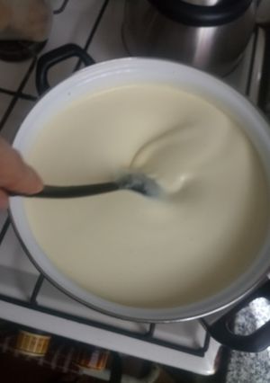 Una foto de Ponche de huevo tradicional