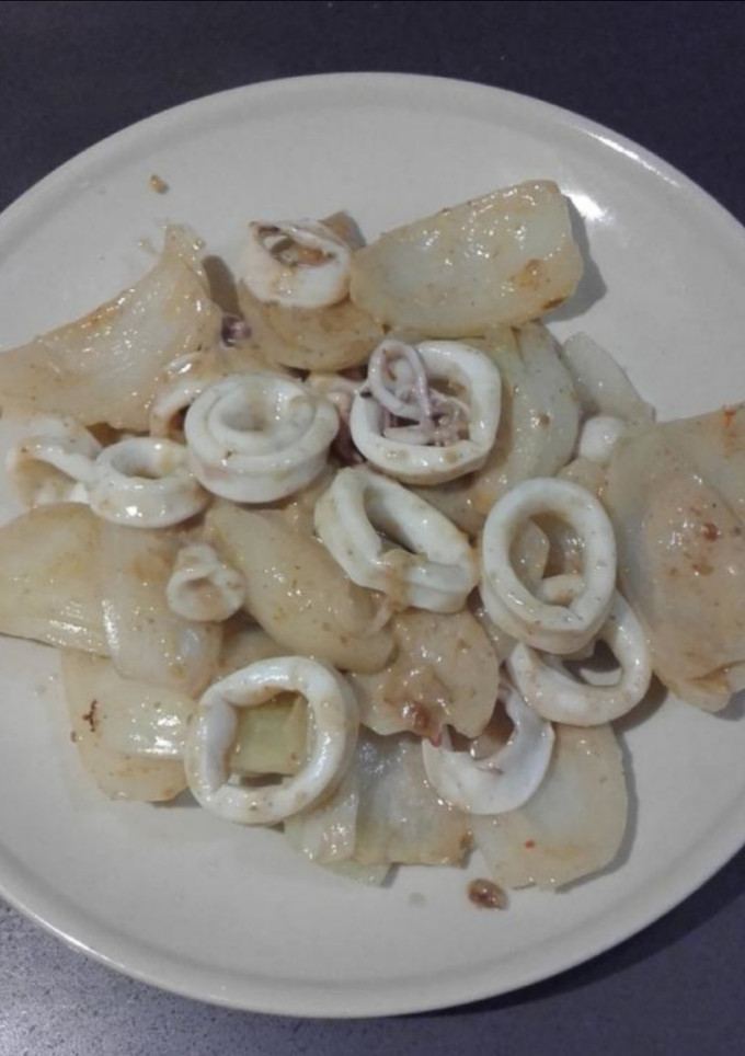 A picture of Onion Squid.
