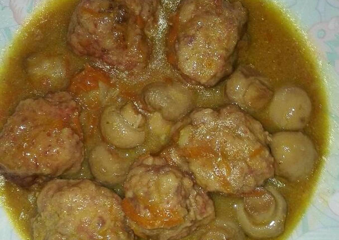 Albóndigas de cerdo ibérico y champiñone en la Cookmaker premium