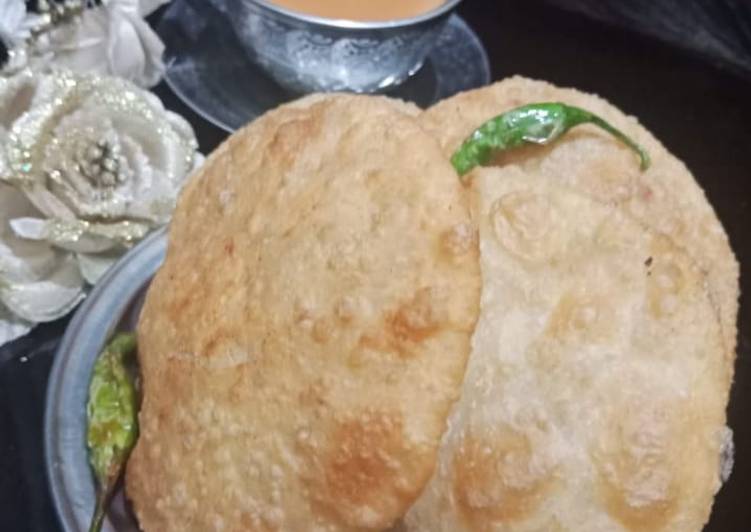 Step-by-Step Guide to Make Award-winning Daal kachori with tea