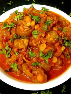 चना मूंग मिक्स तोरई की सब्जी (Chana Moong mix torai ki sabzi recipe in hindi) रेसिपी मुख्य फोटो