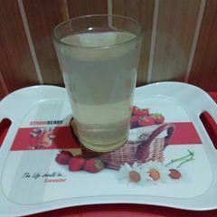 A picture of Shakanjbeen (Lemonade).