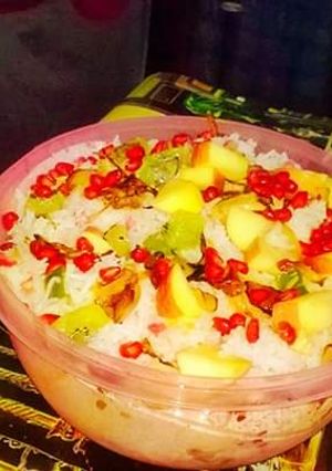A picture of Kashmiri pulao.