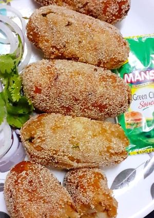 आलू चीज़ कटलेट्स (Aloo cheese cutlets recipe in HIndi) रेसिपी मुख्य फोटो