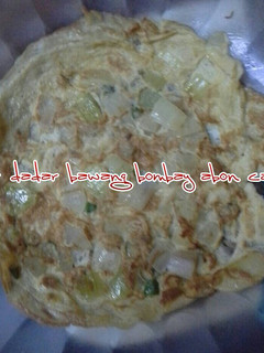 Foto resep 🍫Telor dadar bawang bombay abon cabe🍫