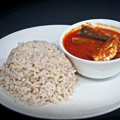 A picture of Bhoothayi/ Mathi/ Sardine Pulimunchi - A simple version.