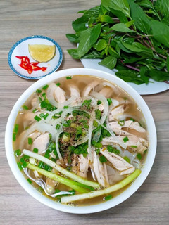A picture of Simple Shredded Chicken Pho.