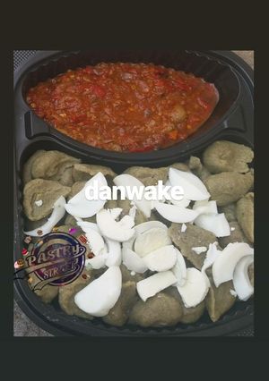 A picture of Dumplings and sauce (Danwake).
