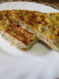 Una foto de Recetas de festes de la Magdalena 3. Tortilla de habas