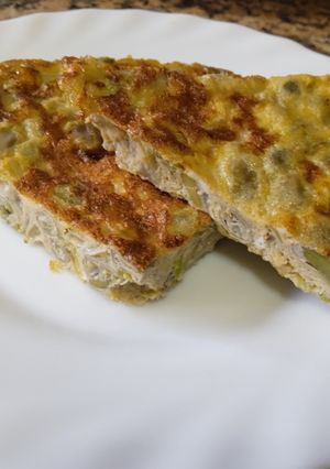 Foto principal de Recetas de festes de la Magdalena 3. Tortilla de habas