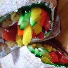 A picture of "Wrap it up" healthy lunch.