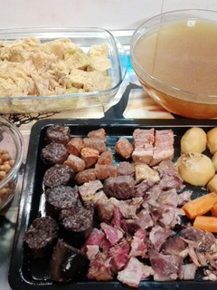 Una foto de Cocido madrileño con olla de cocción lenta