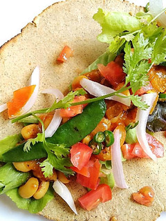 பாம்பாட் ரெட்டி ரோல்/Bombaat Rotti Suttu (wrap) செய்முறை முக்கிய புகைப்படம்