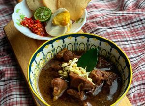 Foto resep Rawon Daging Sapi Khas Jawa Timur