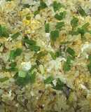 Cơm chiên cá cơm