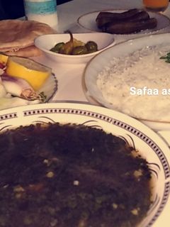 صورة لوصفة ملوخية لذيذة 🍵