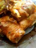 Sărmăluțe din carne de porc în foi de varză acră