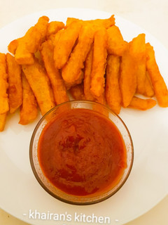 Crispy spicy French fries ainihin hoton girkin