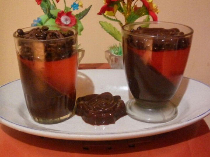 Cara Gampang Menyiapkan Choco stowberry silky puding yang Bikin Ngiler
