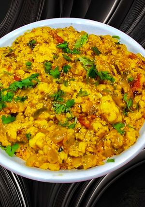 A picture of Restaurant Style Paneer Bhurgi.
