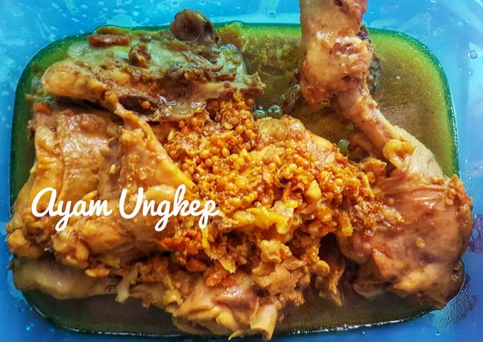 Resep Ayam Ungkep Oleh Fernalia - Cookpad