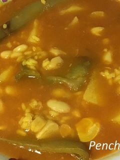 Una foto de Arroz y habichuelas con ajos tiernos