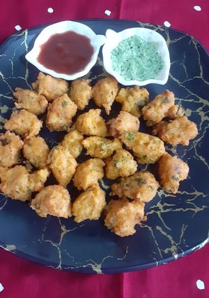 A picture of Hotchpotch Pakoda.