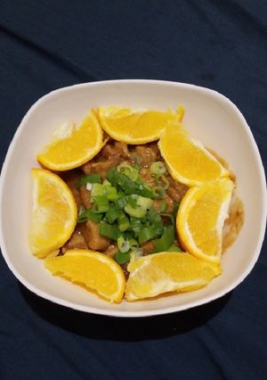 A picture of Chinese Style Orange Chicken.