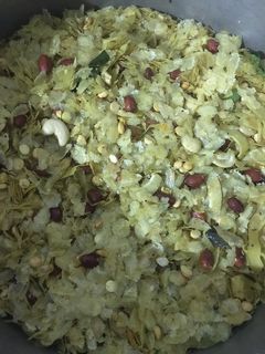 ડ્રાયફ્રૂટ ચેવડો (Dryfruit Chevdo Recipe In Gujarati) રેસીપી મુખ્ય ફોટો
